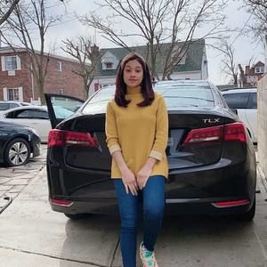 Meet your Posher, Ana